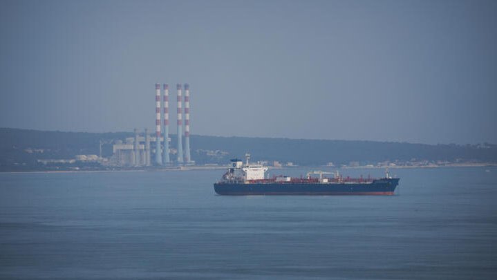 Polluting shipping to face climate reckoning
