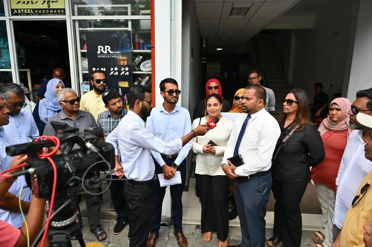 އައިޝަތު އަލީއަށް ކުރާ ތުހުމަތު ސާފުނުކޮށްދެވުނު: ވަކީލުން