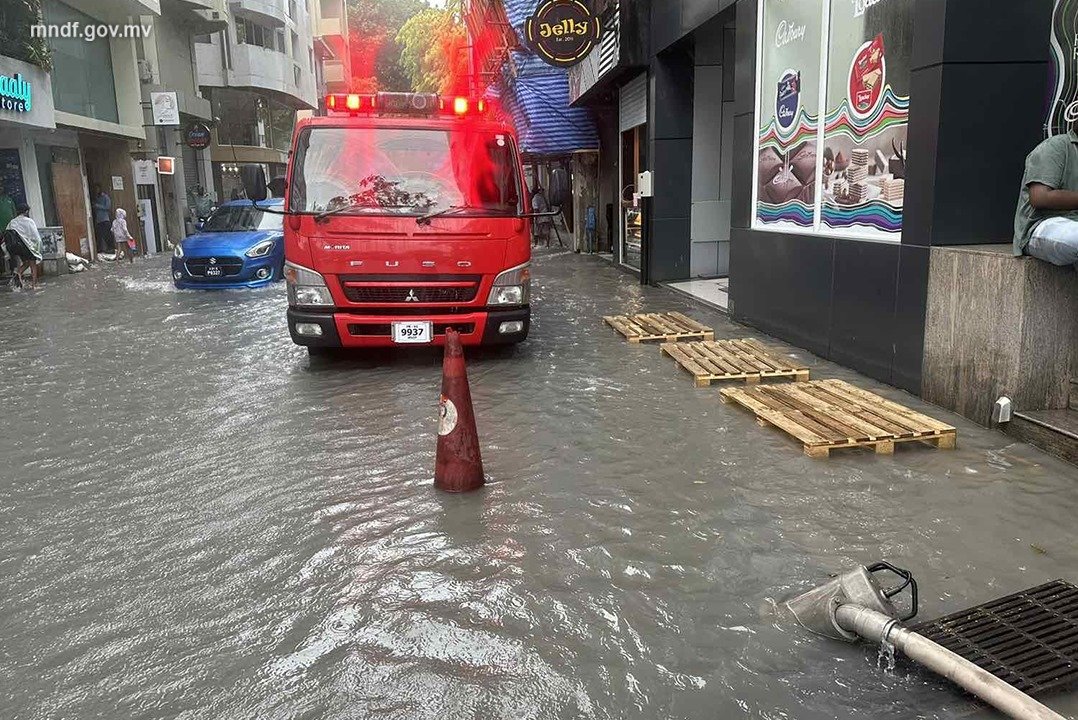 މިއަދުވެސް އޮރެންޖު އިންޒާރު، ސަމާލުވާތި!