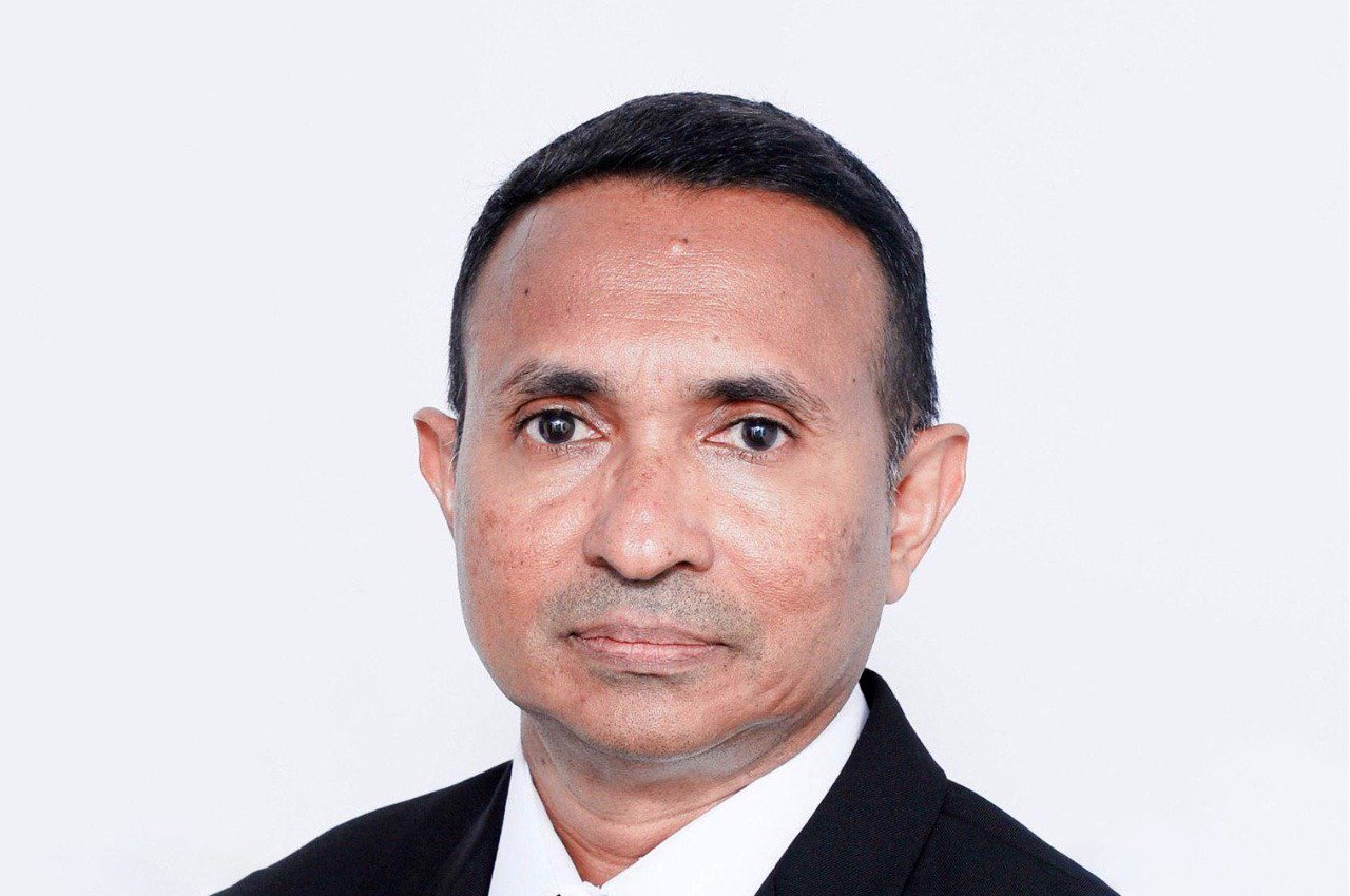 ޑިފެންސްގެ ނައިބަށް ދައުވާކޮށްދޭން އެދި މަޖިލީހުން ޕީޖީއަށް