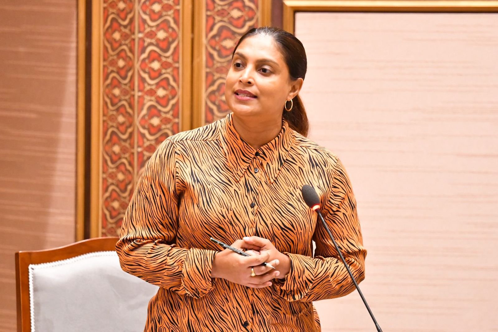 ޓީޗަރުންގެ މުސާރަ ބޮޑުކުރުމުގެ ހެޔޮ ބަދަލު ފެންނަން ވަގުތު ނަގާނެ