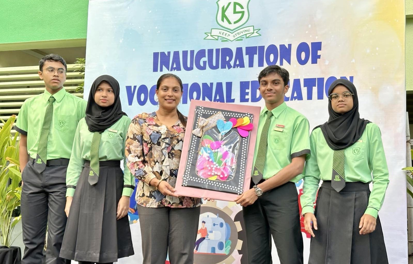 ކަލާފާނު ސްކޫލަށް ވޮކޭޝަނަލް އެޑިއުކޭޝަން ލެބެއް