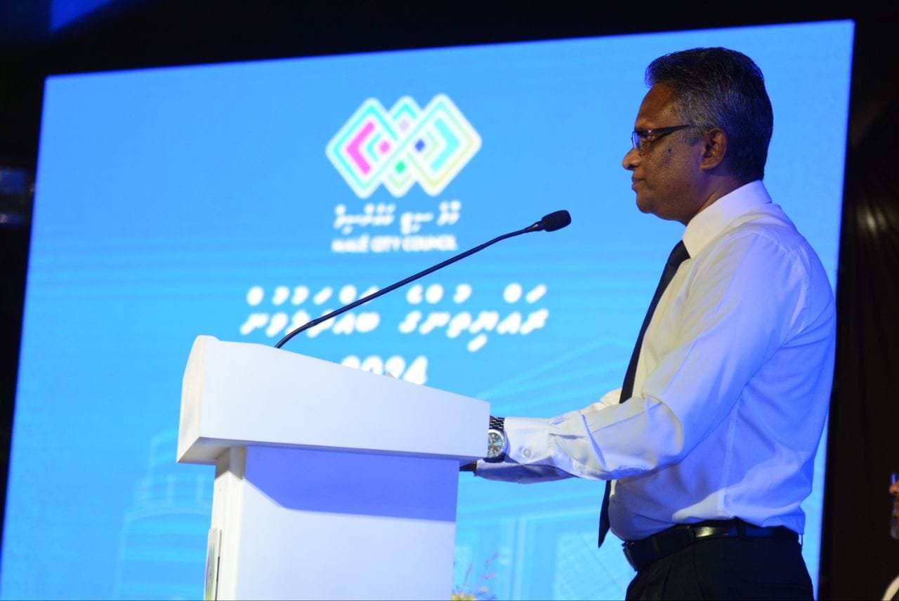 "ސިޓީ ކައުންސިލްގެ އޮފީހެއް ހުސް ކުރަން ފަސް ފަހަރު އެންގި"