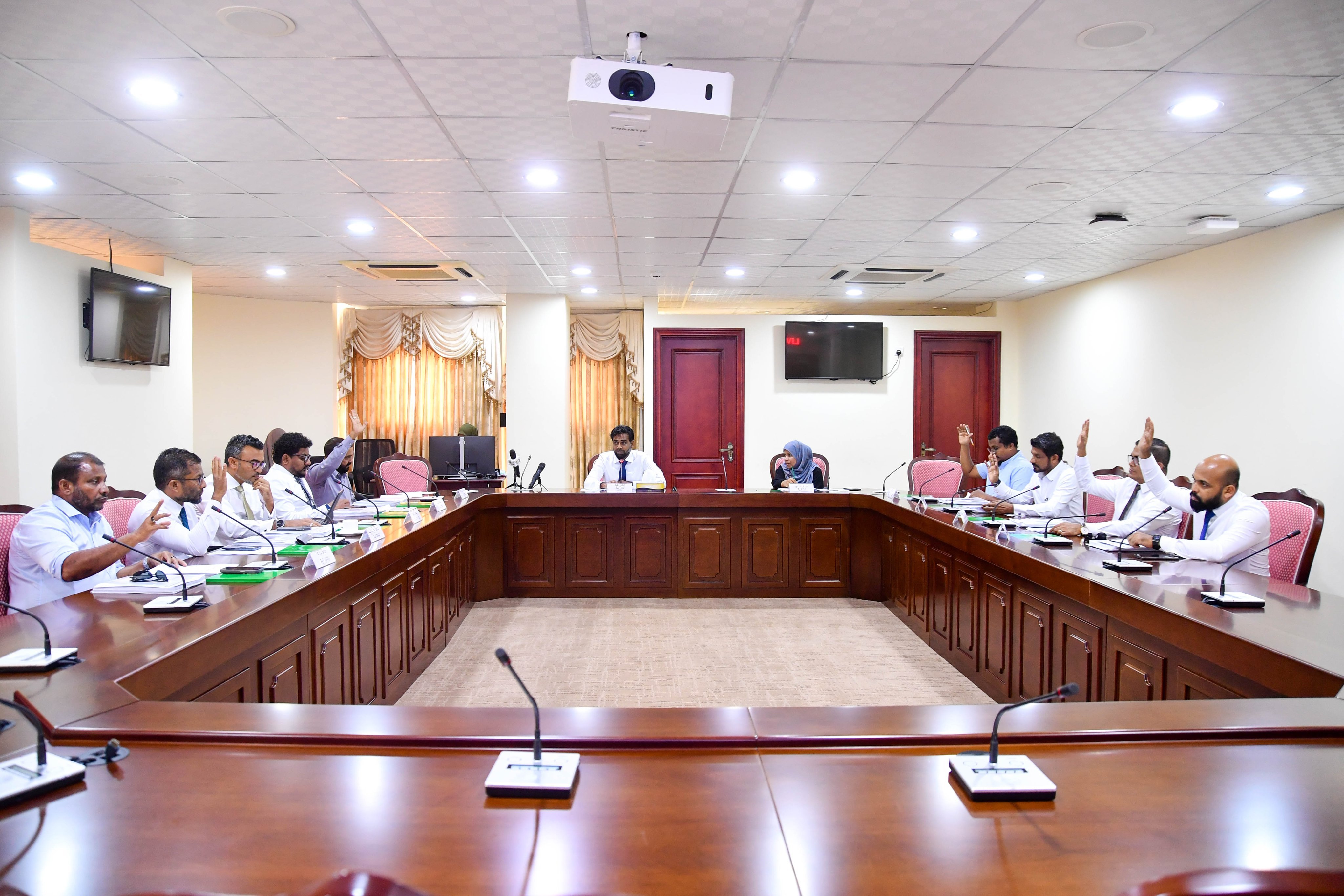 ފަނޑިޔާރުން ވަކިކުރާ ބިލުގެ ކޮމިޓީ މަސައްކަތް މިއަދު ނިންމަނީ