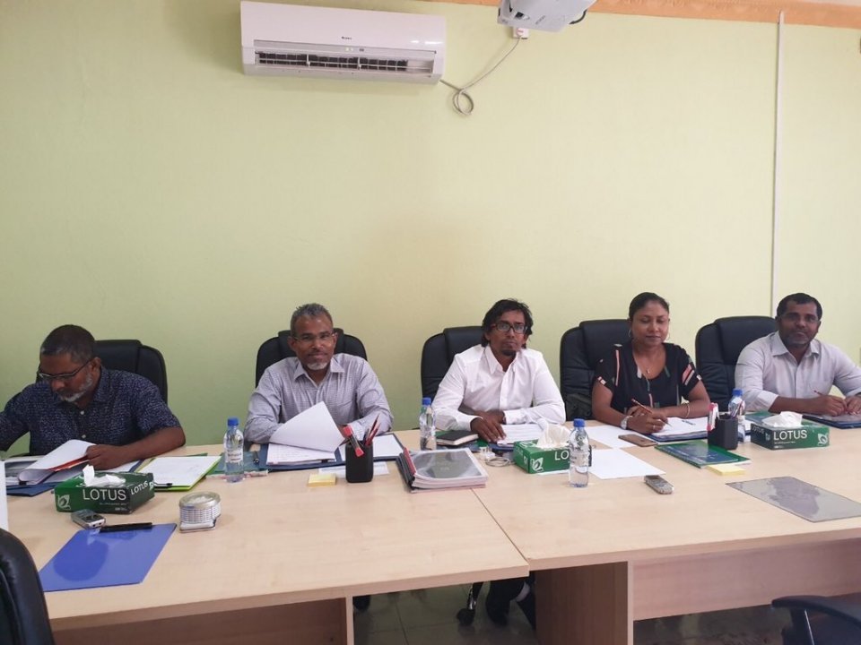 ހާލަތެއް ނެތި ތަނާޒުލްވުމުން ގާޒީއަކަށް ފިޔަވަޅު އަޅައިފި 