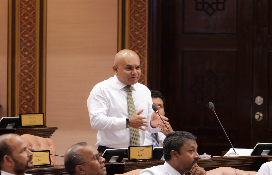 އިޒްރޭލު ޕާސްޕޯޓް މަނާކުރަން ފަސްޖެހޭތީ ކަންބޮޑުވުން ފާޅުކޮށްފި