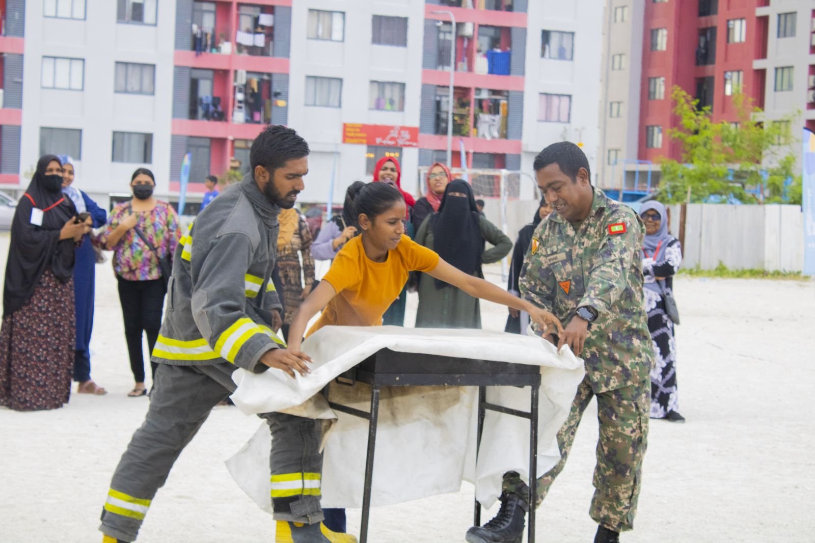 ހުޅުމާލޭގައި އަންހެނުންނަށް ހާއްސަކޮށް ފަޔާ ޑުރިލްއެއް ހިންގައިފި