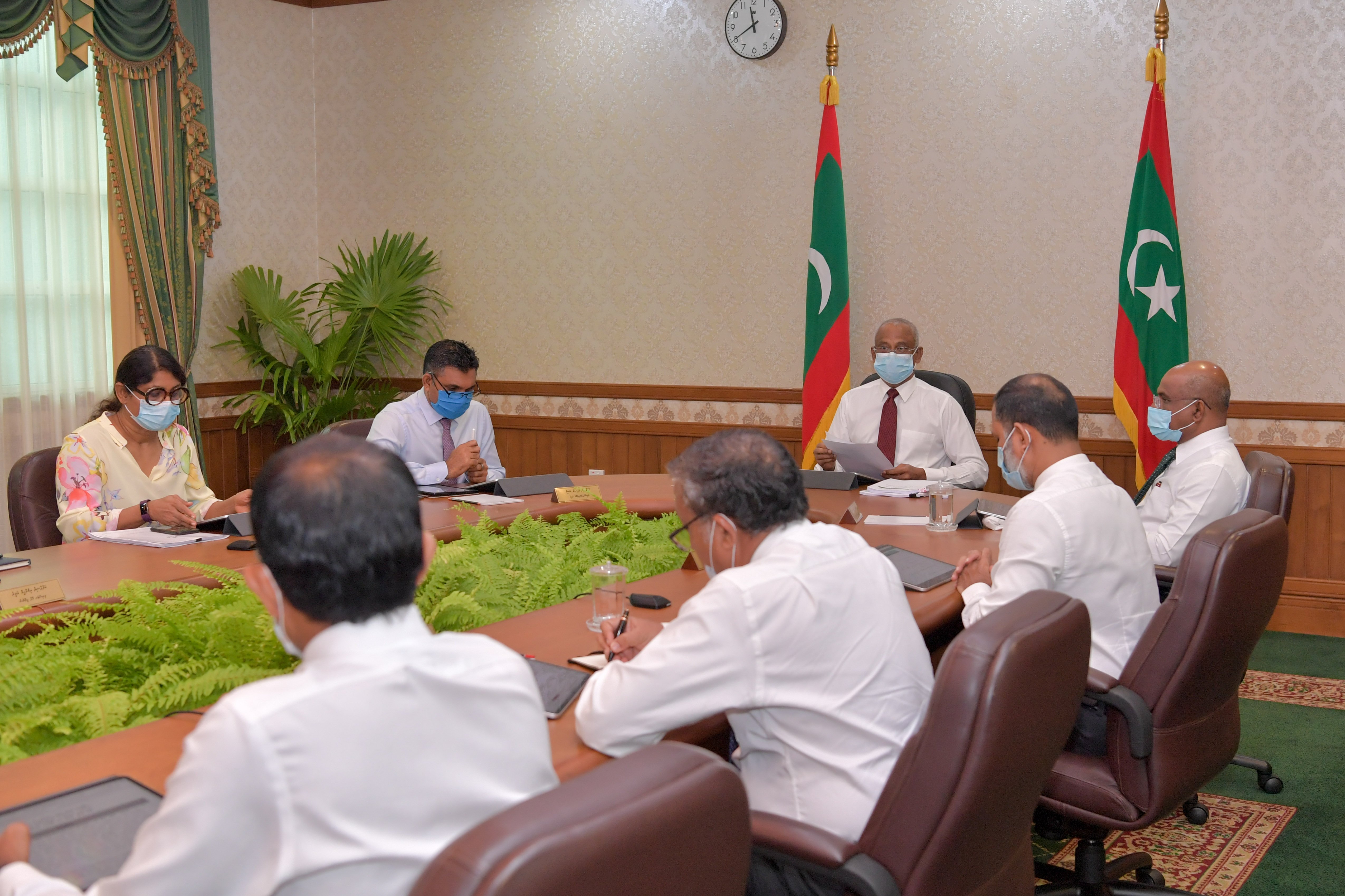 އަތޮޅު ގެތަކުގެ މިލްކުވެރިކަން ކޯޅުމަކާ ދިމާއަށް