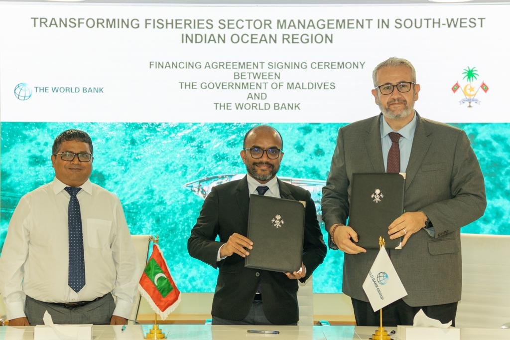 ވޯލްޑު ބޭންކުން އެއް ބިލިއަން ރުފިޔާގެ އެހީ