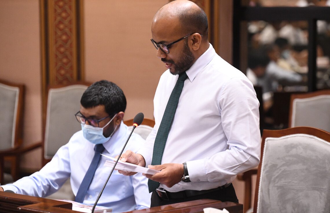 ކުރީ ސަރުކާރުން ހިންގި މަޝްރޫއުތައް ތަހުގީގުކުރަން ގޮވާލައްވައިފި