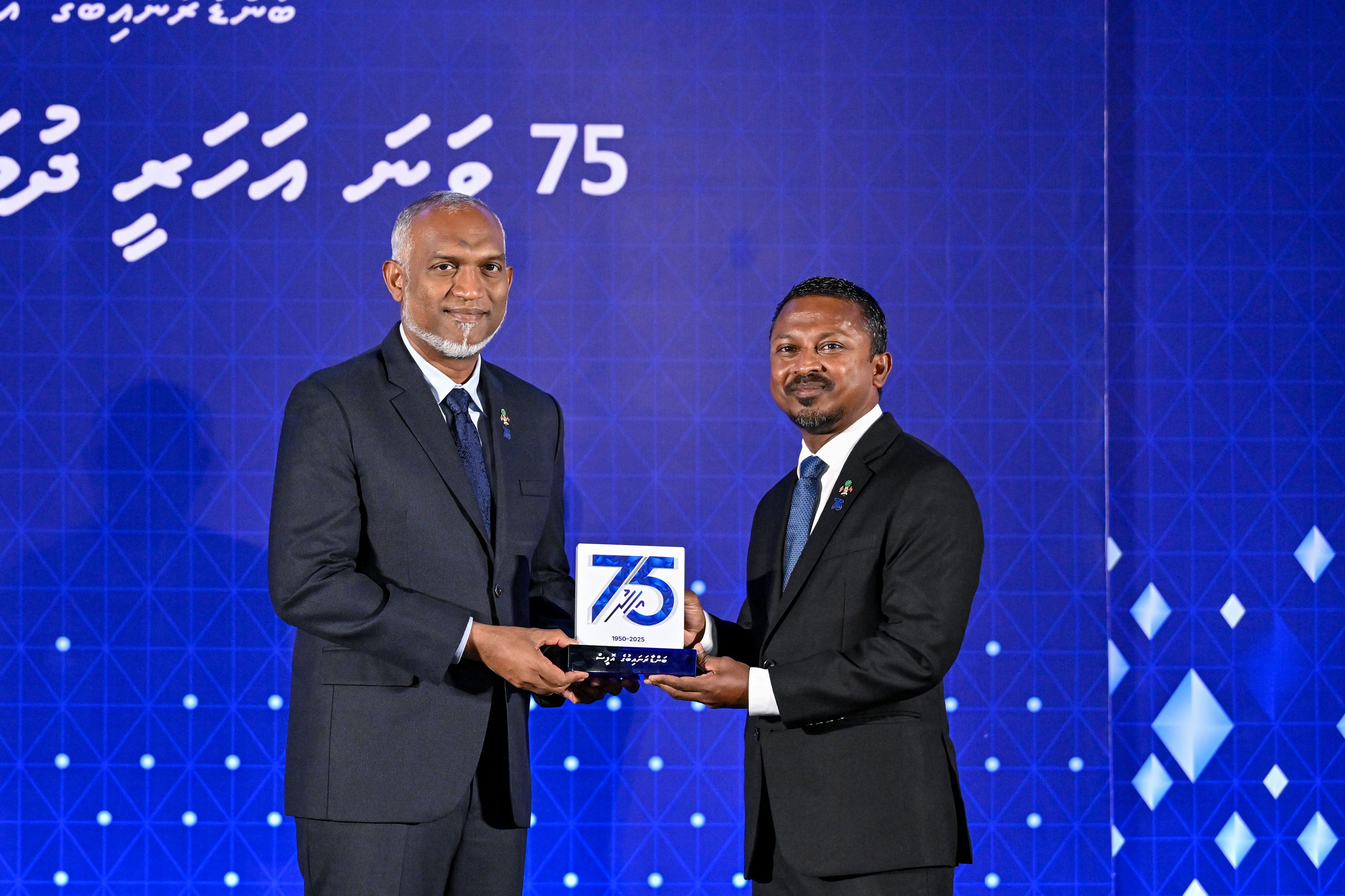 ހުލާސާކޮށް އިއްޔެ: އޭޖީ އޮފީހުން ހިސާބުކިތާބު ނުބަލަހައްޓާ