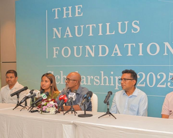  ނޮޓިލަސްގެ ސްކޮލަޝިޕްތަކަށް ކުރިމަތިލާން ހުޅުވާލައިފި