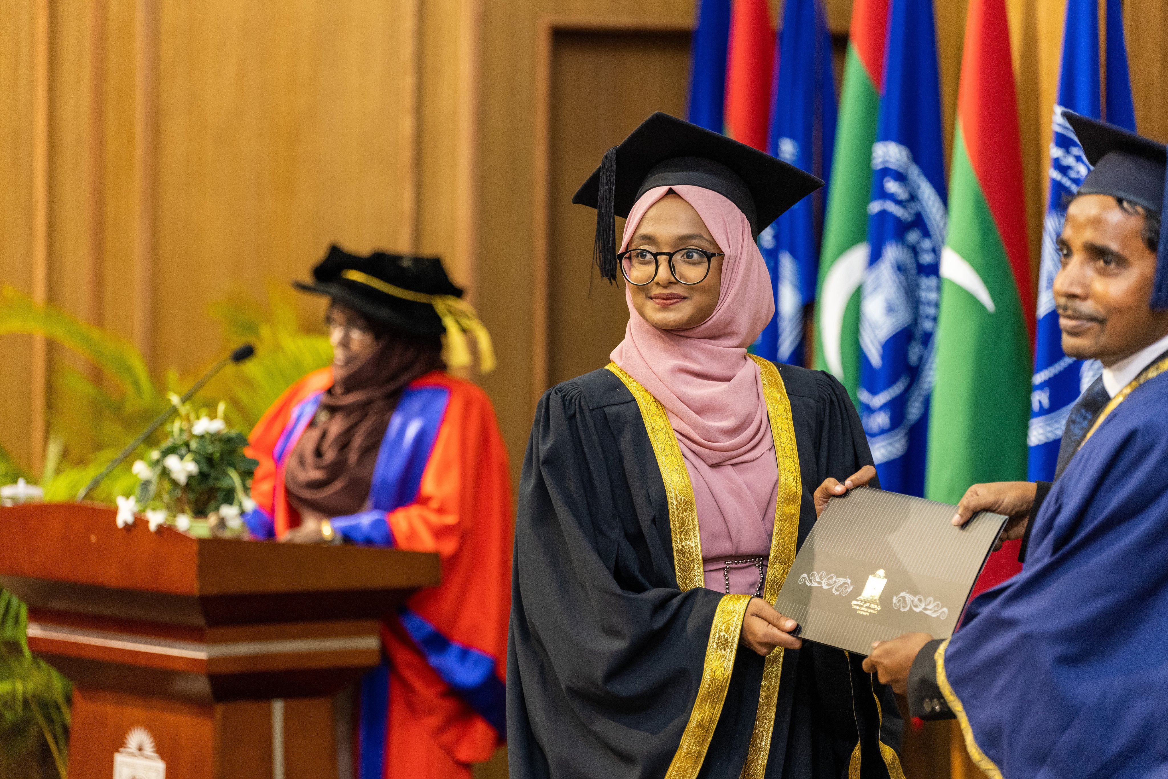 އެމްއެންޔޫ: 3600 އަށް ވުރެ ގިނަ ދަރިވަރުންނަށް ސަނަދު