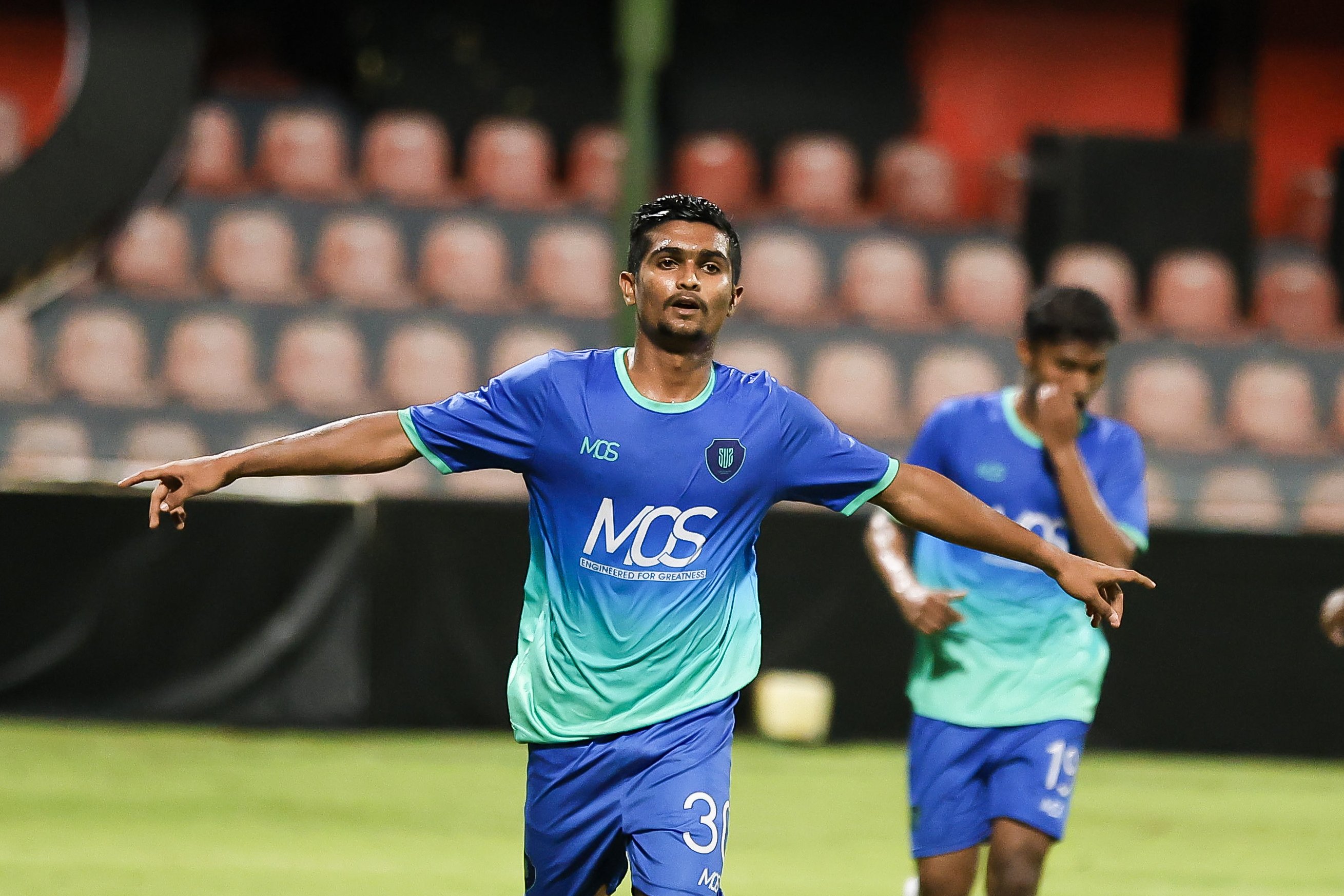ގްރީން އަތުން ސަސް އަށް ފަސޭހަ މޮޅެއް