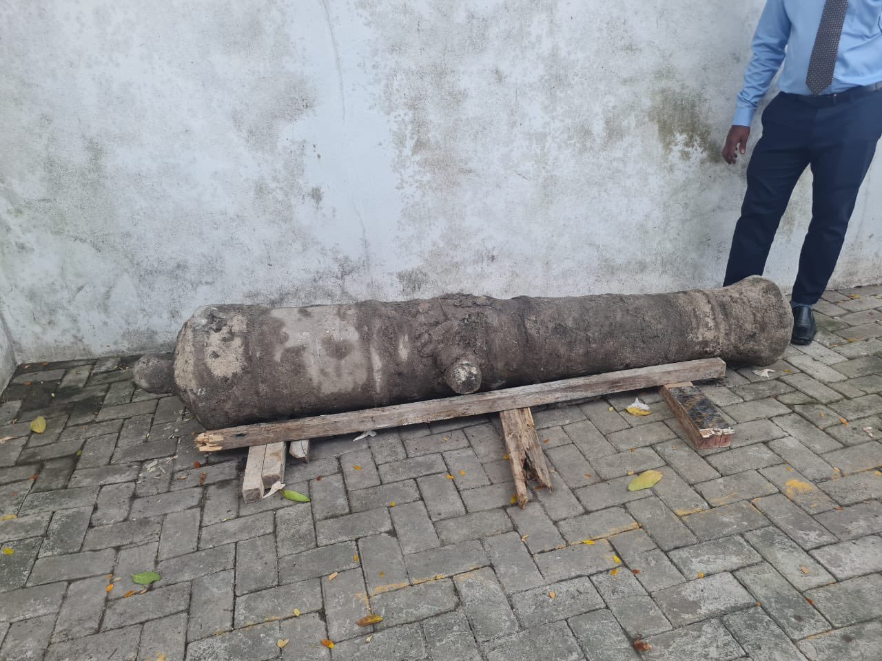 މާލޭގެ ގެއެއް ކޮންނަނިކޮށް ބޮޑުބަޑިއެއް ފެނިއްޖެ 