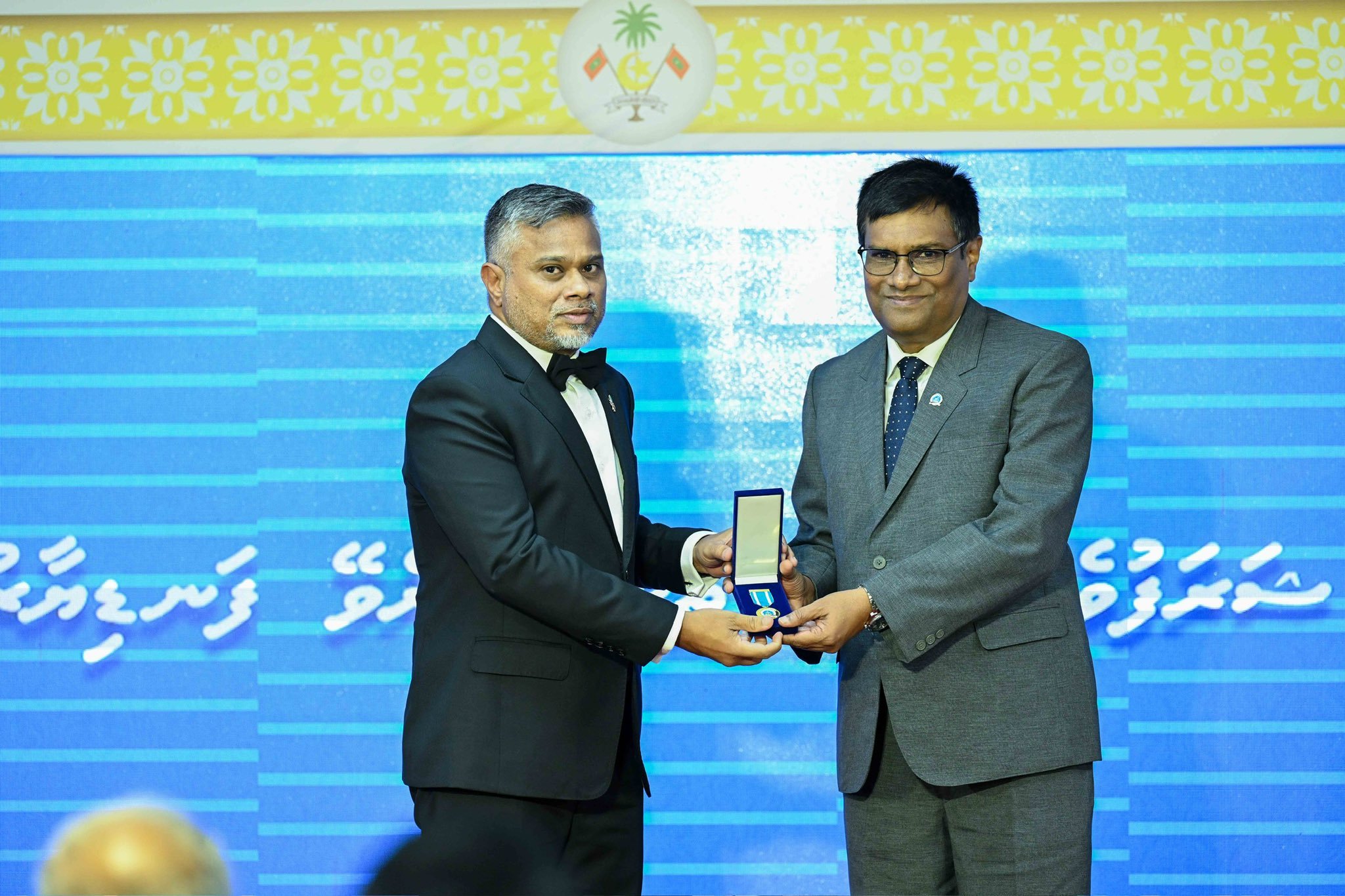 ފަނޑިޔާރުކަމުން ރިޓަޔާވި ޕީޖީ އައްބާސް ތަކްރީމް ކުރައްވައިފި