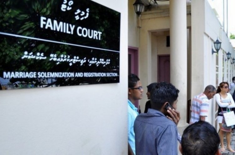 ފެމިލީ ކޯޓަށް ދެ ގާޒީއަކު އައްޔަންކުރަން ނިންމައިފި 