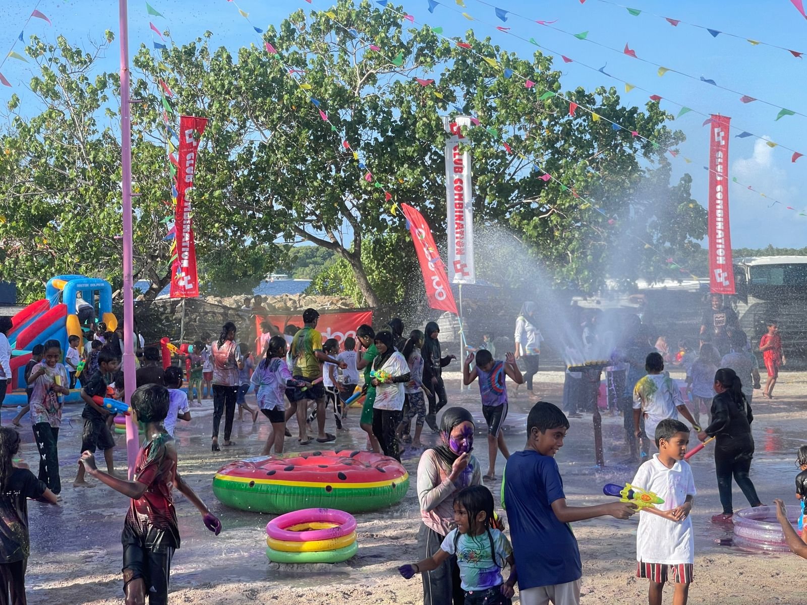 އުރީދޫއިން އެކި ރަށްރަށުގައި ކުލަގަދަކޮށް އީދު ފާހަގަކޮށްފި