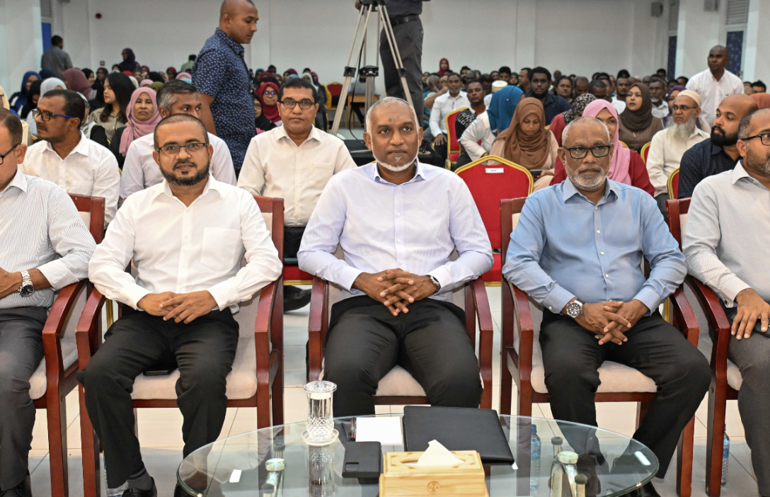 ކުރީގެ މެންބަރު ނިހާދަށް ޓޫރިޒަމްގެ ސްޓޭޓް މިނިސްޓަރުކަން