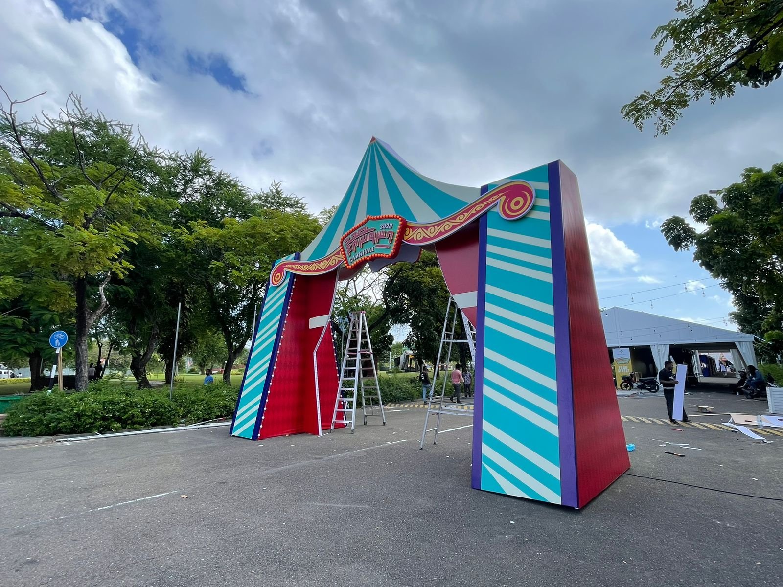 ބަލި ފެތުރޭތީ ފަސްކުރި ކާނިވަލް މިރޭ ފަށަނީ