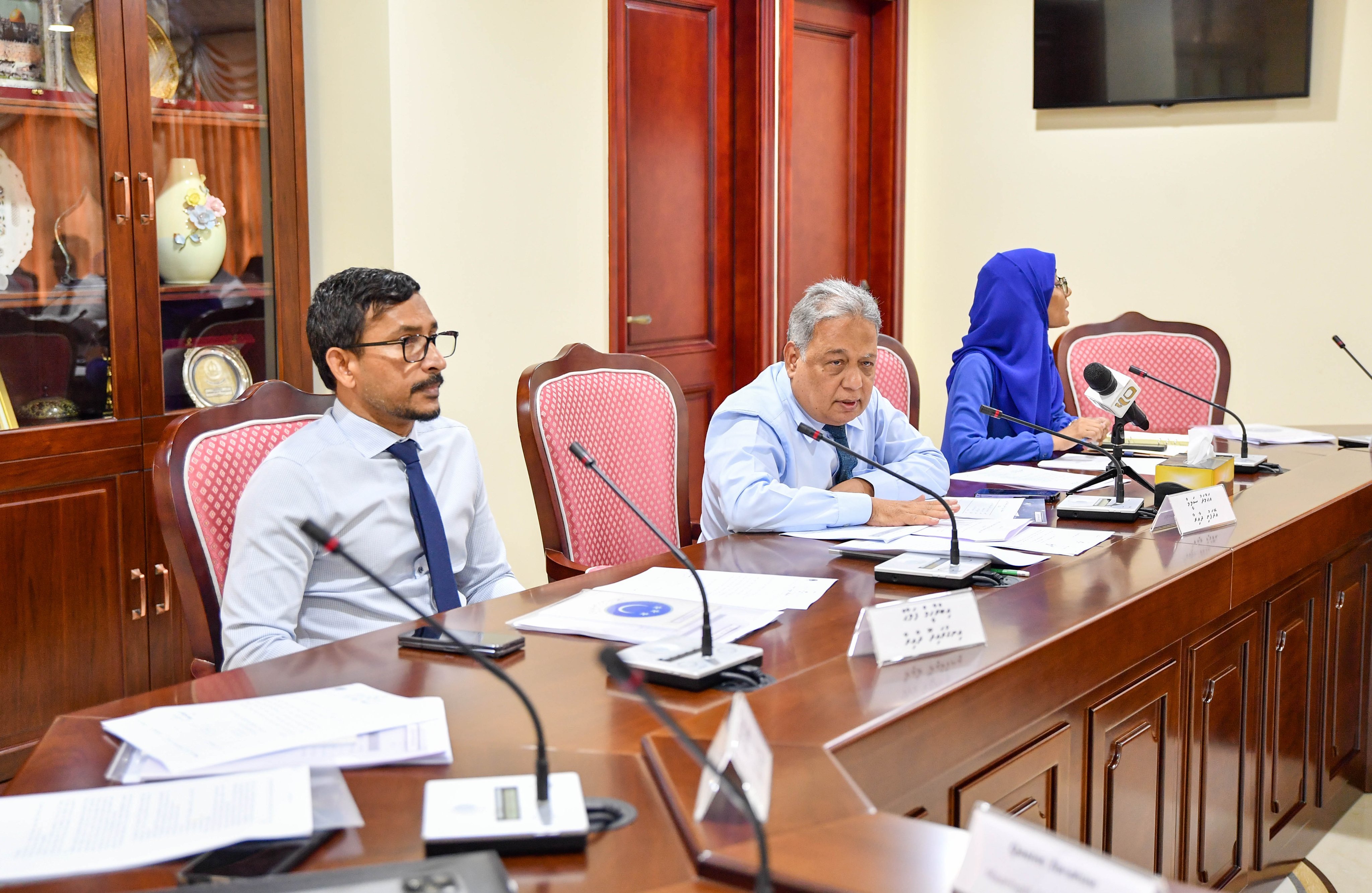 އިޒްރޭލު ޕާސްޕޯޓު މަނާކުރާ ބިލަށް މަޝްވަރާކުރީ ސިއްރުން