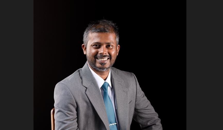 އައިވީއެފް ހެދުމާ ބަރަހަނާ މަންޒަރުތައް ގުޅުވުމުން ފާޑުކިޔުން