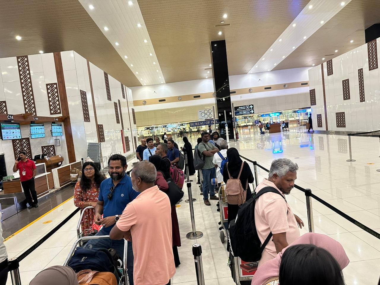 ކޮޗިން އެއާޕޯޓުގައި ދިވެހިން ތާށިވެފައި