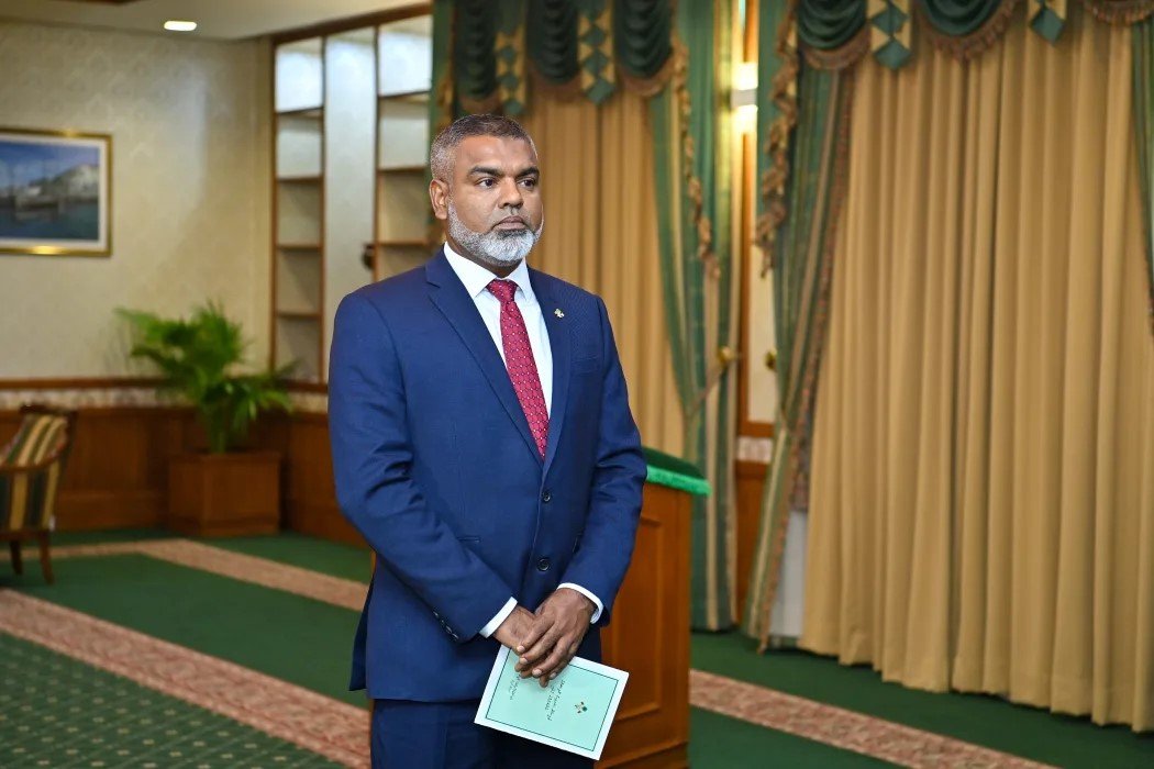 ފަނޑިޔާރު ނިޔާޒުގެ މައްސަލައެއް ބަލަން ފަށައިފި