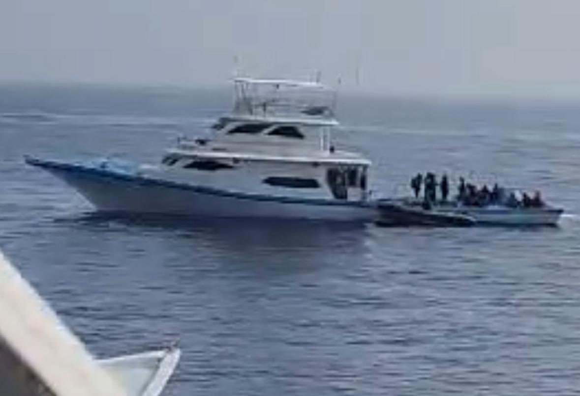 ބުރާސްފަތި ދުވަހު ވެސް އިންޑިއާ ސިފައިން ދޯންޏަކަށް އެރި