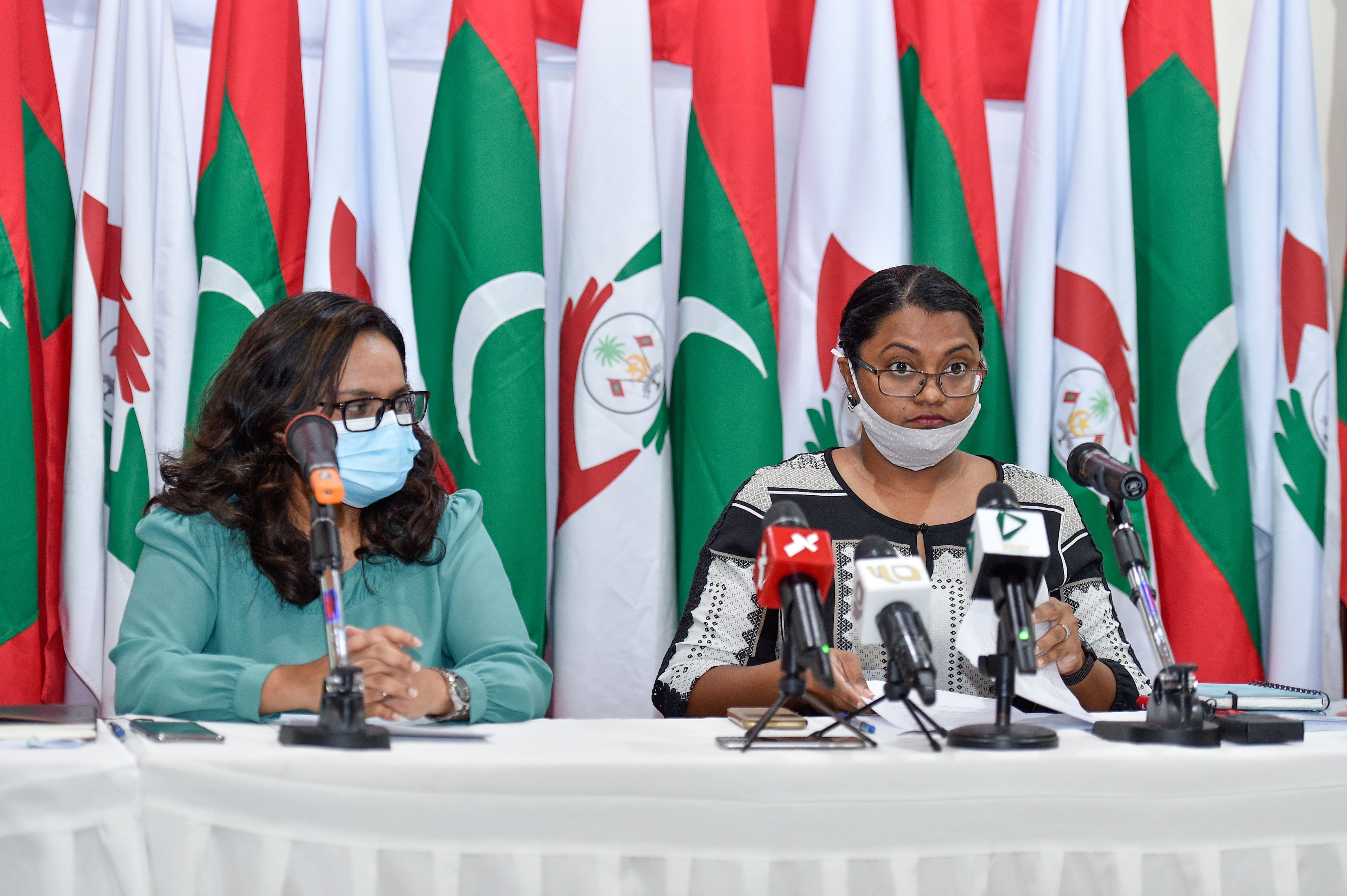 މަޖިލީހުގެ އިލްތިމާސާ ހިލާފަށް އޭސީސީ މުވައްޒަފުން ގެންދަނީ