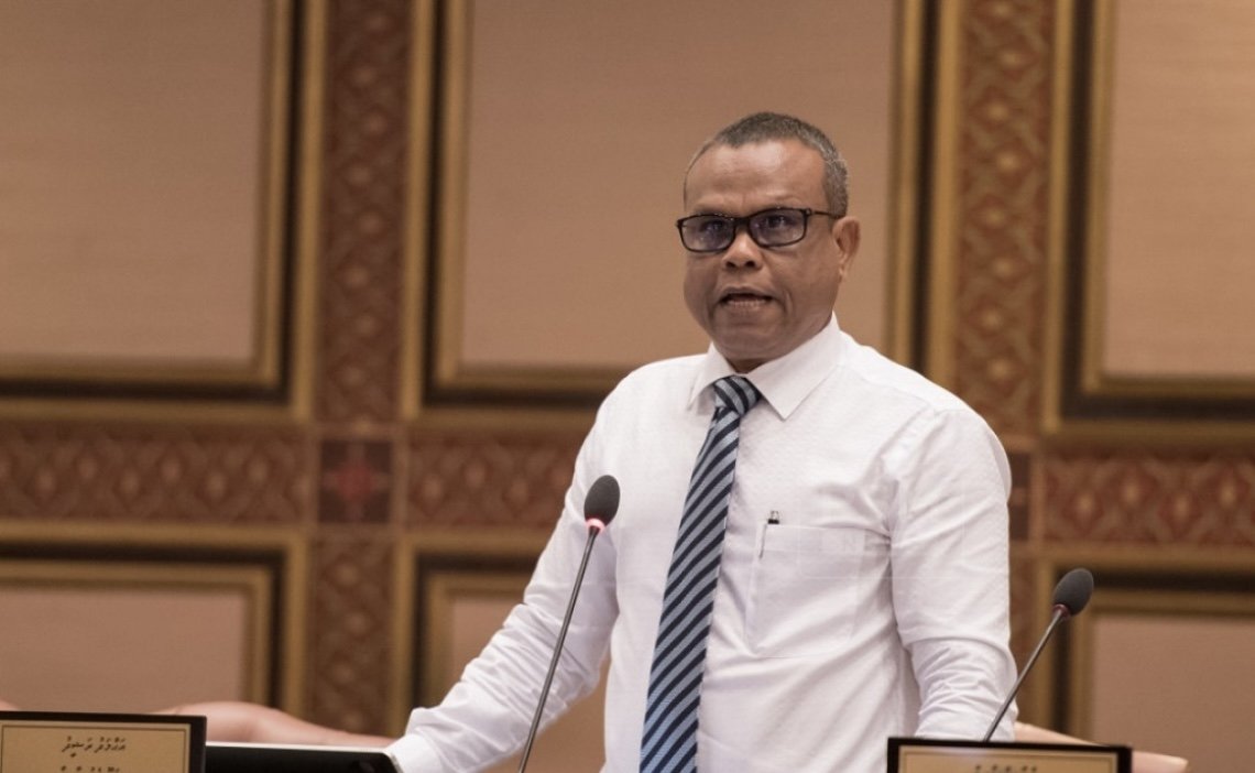 މަޖިލިސް އިންތިހާބުގައި ވާދަނުކުރަން މެންބަރު ރަޝީދު ނިންމަވައިފި