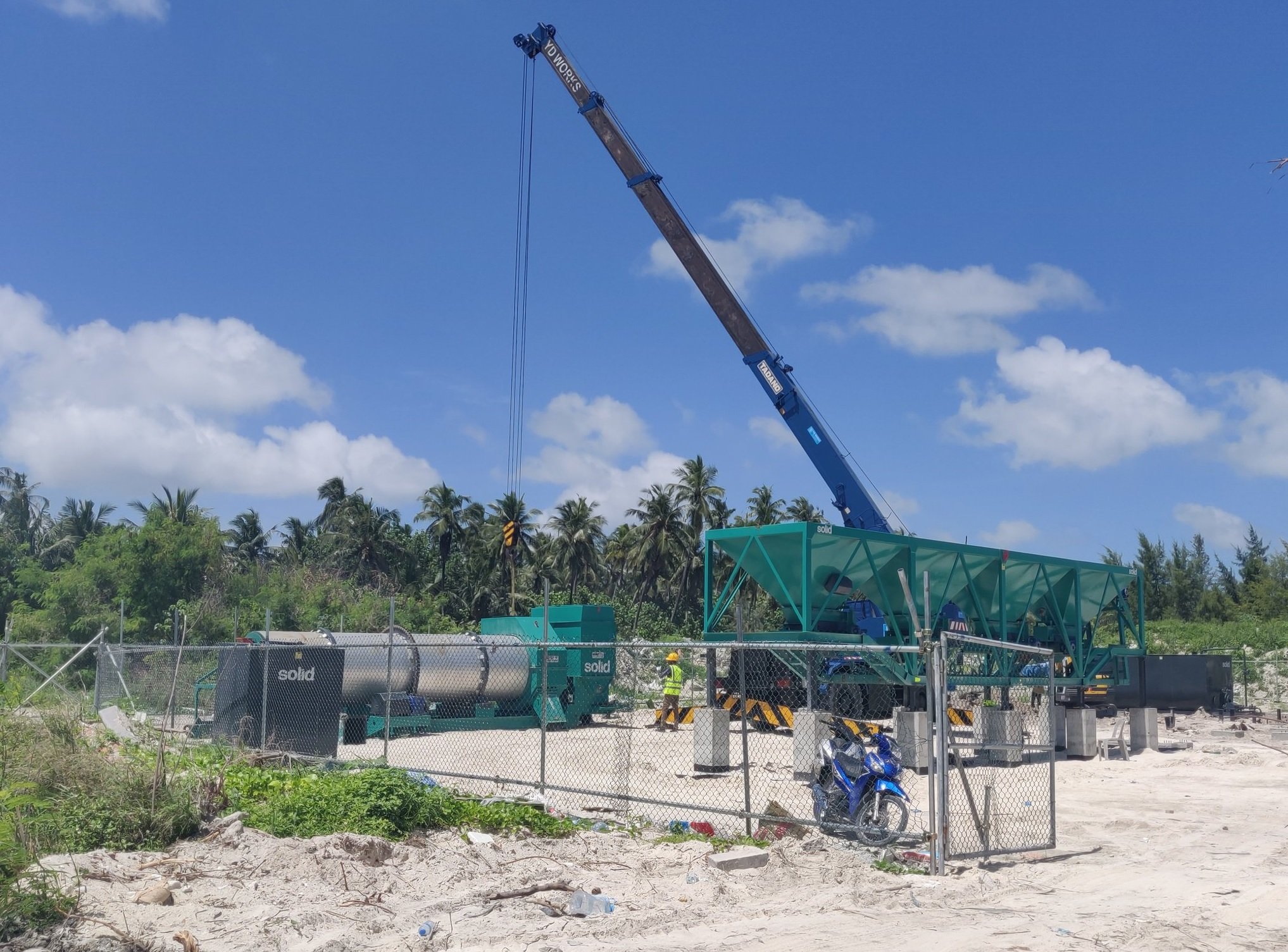 އާރްޑީސީގެ ތާރު މެޝިނުތައް ހުޅުމާލޭގައި ބަހައްޓައިފި