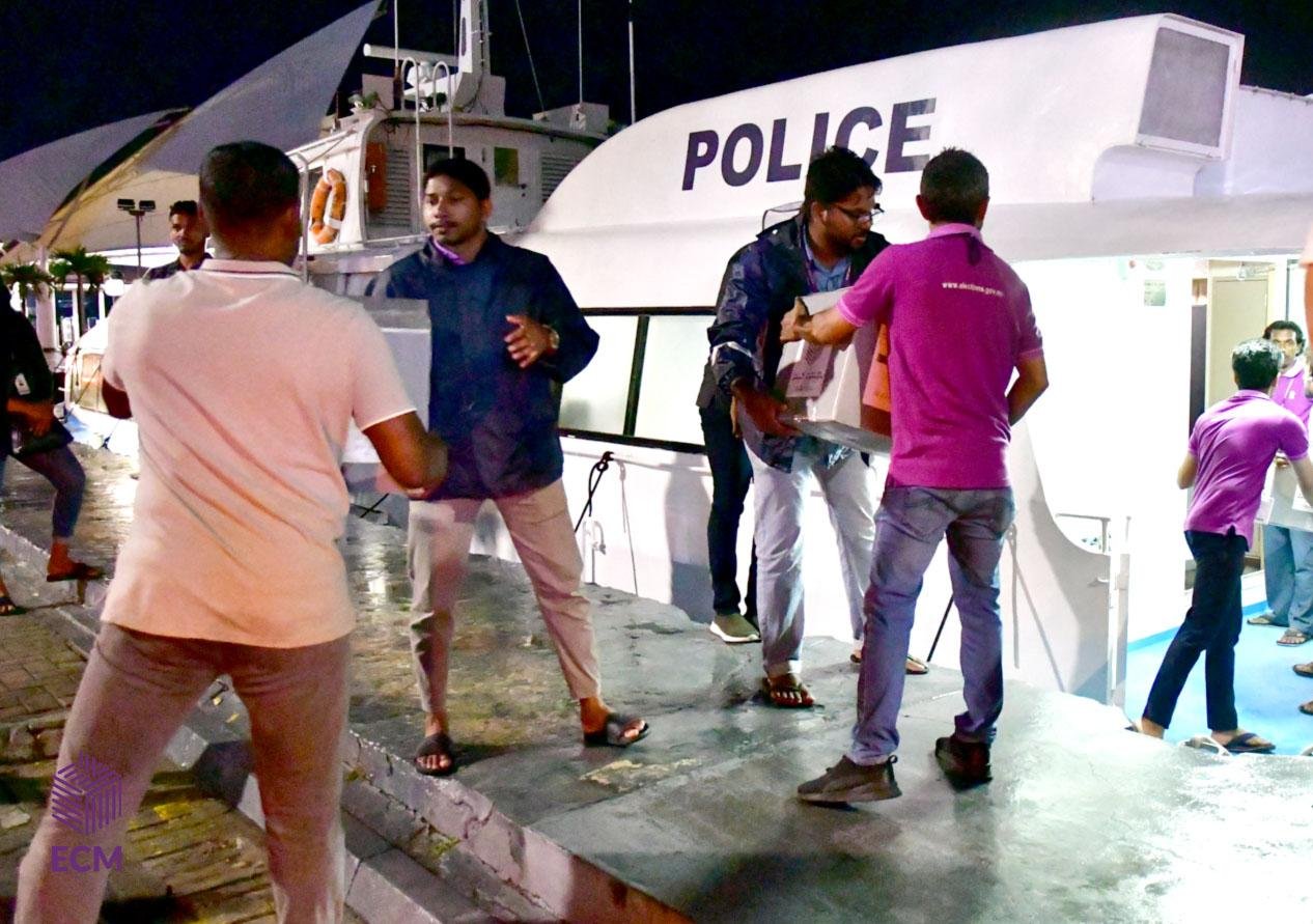 ކ. އަތޮޅު ނޫން އަތޮޅުތަކަށް އިންތިހާބީ ލިޔެކިއުންތައް ފޮނުވައިފި