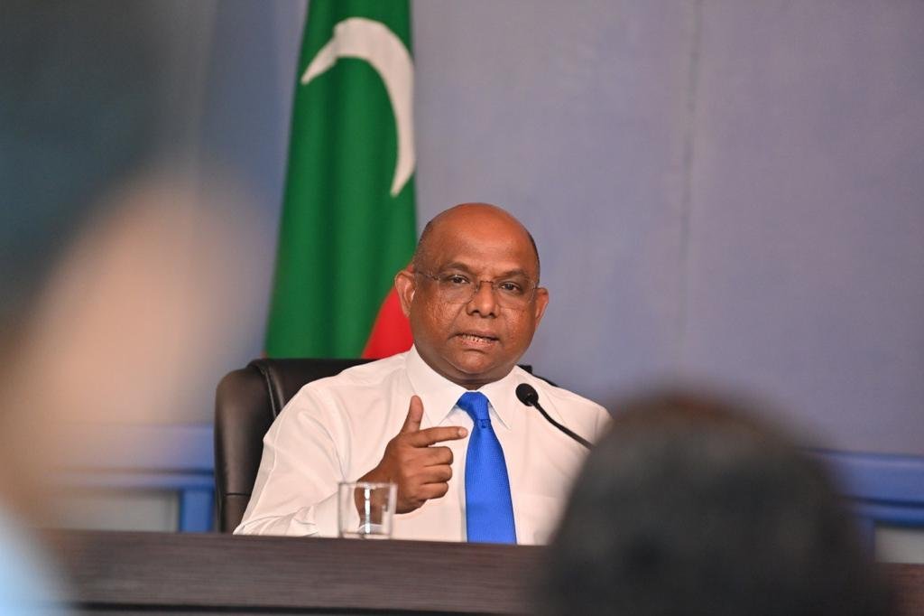 "ފުކެއް ވެސް ދޫނުކުރާނެ، ލިބޭ އެންމެ ބޮޑު ސަރަހައްދެއް ހޯދާނަން"