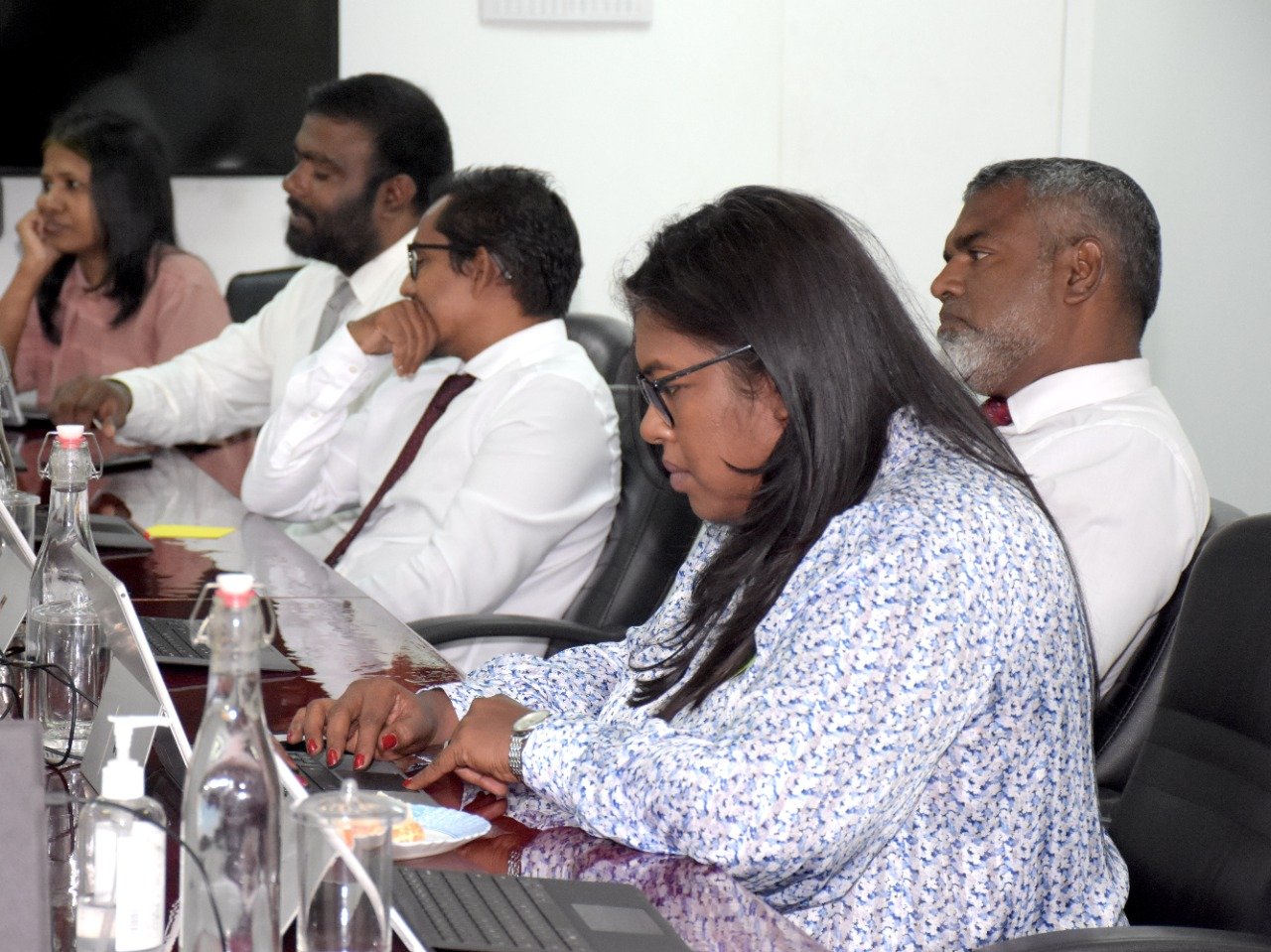 ޖޭއެސްސީގެ އެކުލެވުން ބަދަލުކުރުމުގެ މަޝްވަރާތައް ފަށައިފި