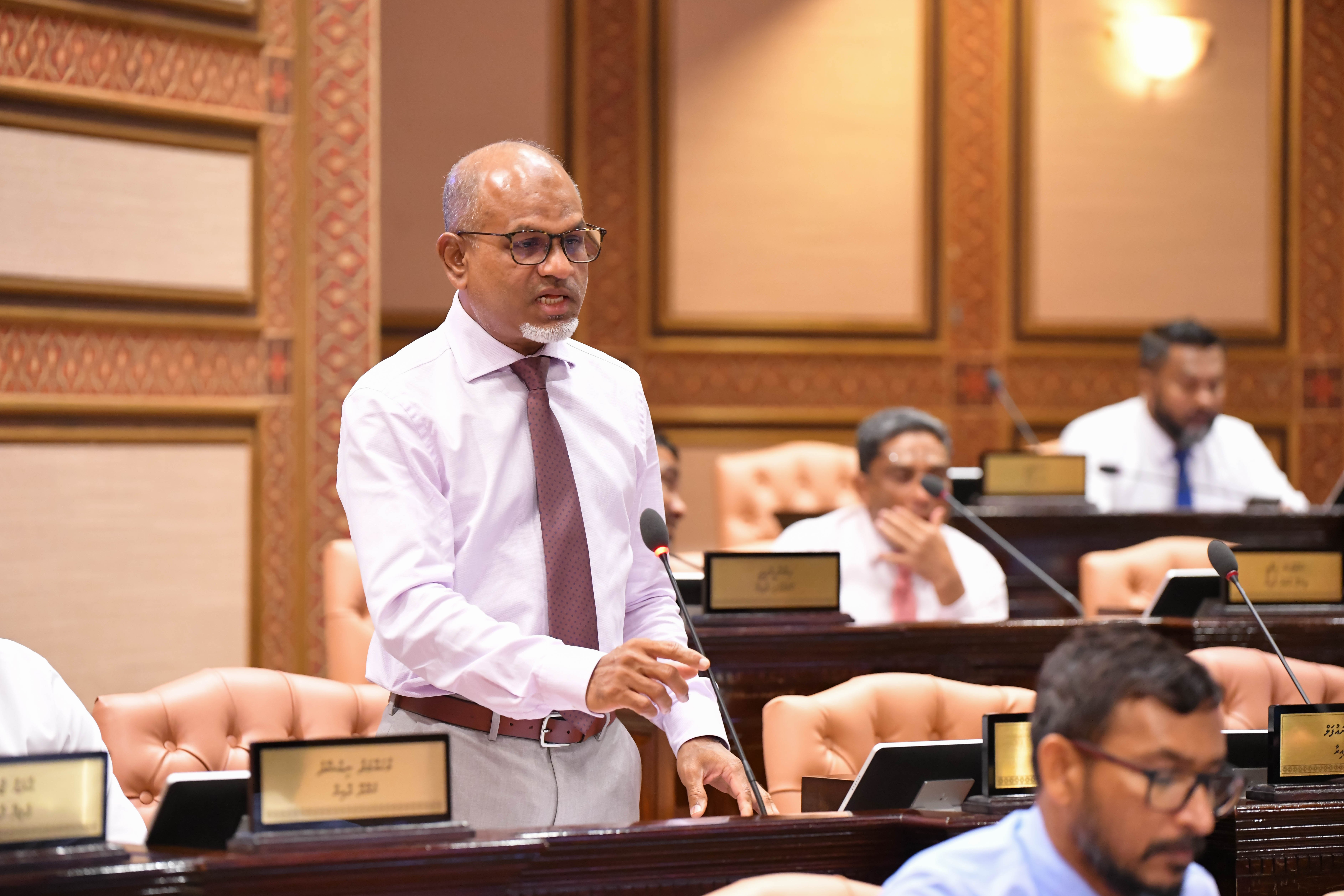 "އެއާޕޯޓު ކުނީގެ މައްސަލައިގެ ފަހަތުގައި އޮތީ ޑްރަގުގެ މައްސަލަ"