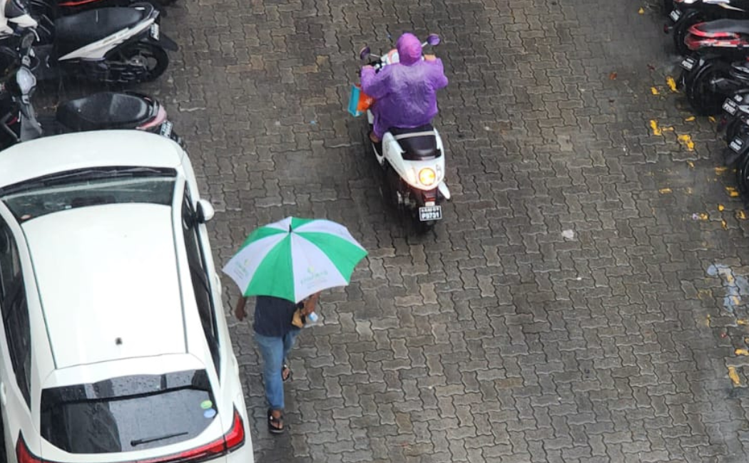 Weather: Heavy rain expected till noon!