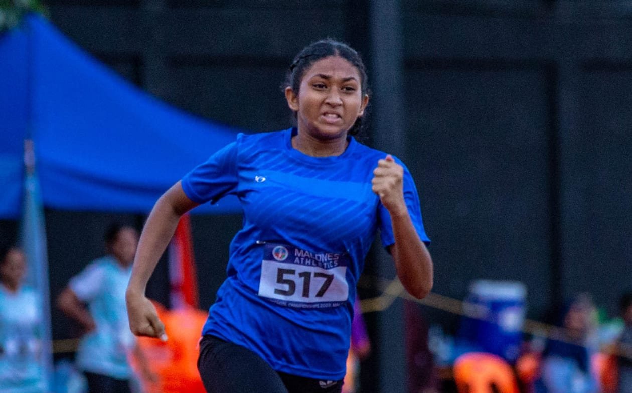 ލަޔާނާ: ދާންދޫ ސްކޫލުގެ ނަން ރަން އަކުރުން ފަވާލި އެތުލީޓު!