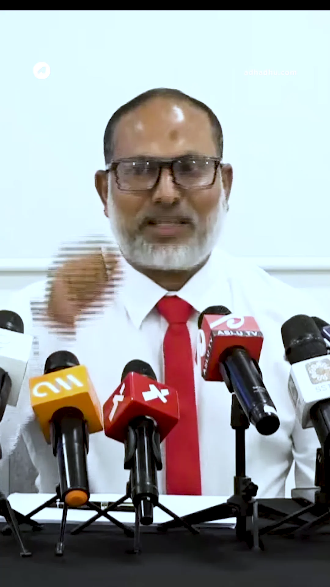ރަސްމާލެ ޑީލާ ދެކޮޅަށް "ދިވެހިންގެ ބިން ދިވެހިންނަށް" ގައުމީ ހަރަކާތް ފެށުން